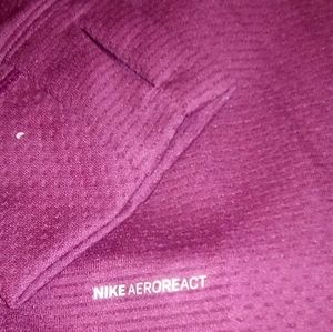 Nike Aeroreact Turtleneck